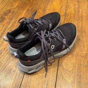 ON Cloud Horizon Trail Shoes